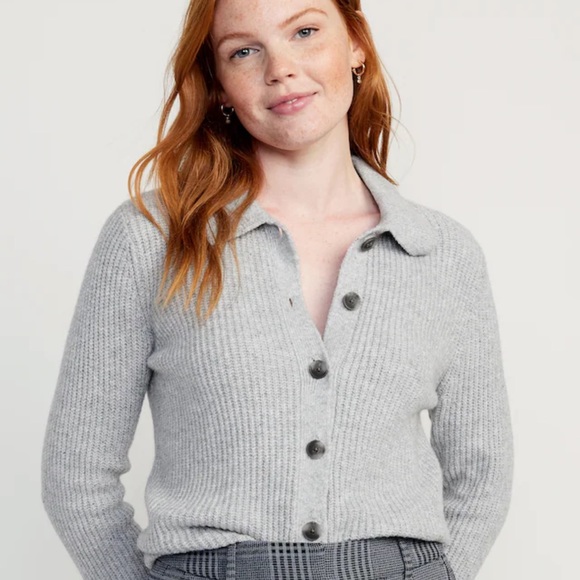 NWT OLD NAVY SoSoft Collared Cardigan Sweater Color: Heather Gray SIZE X-LARGE - Picture 2 of 6